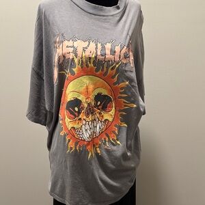 Metallica Gray Tee with Orange Skull Graphic